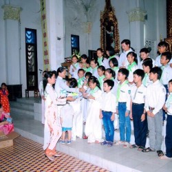 ベトナム ハノイ チティエン教会学校