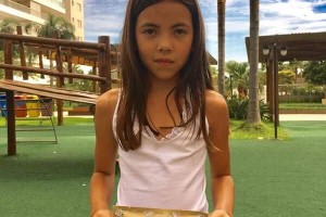 ブラジル（Lury Kodama 7 years old. Sabrina Wong Bandera 7 years old.）